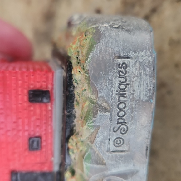 Two Michigan Spoontiques Lighthouses - Picture 13 of 13